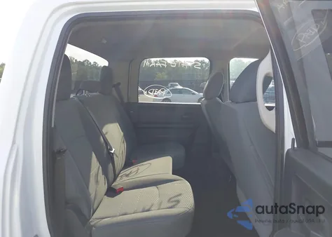 2018 Ram 1500 St из США, поврежденный, VIN 1C6RR7KM4JS297910